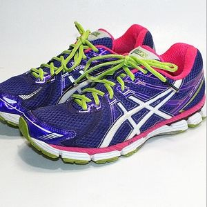Women's Asics GT2000 T2K7N Running Shoes Size 9.5